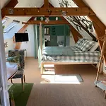 Aux Murmures De La Nature ベッド・アンド・ブレックファスト 4*