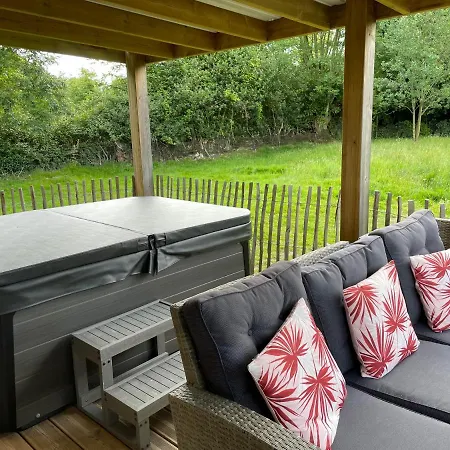 Aux Murmures De La Nature Bed and Breakfast