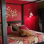 Aux Murmures De La Nature Bed & Breakfast 4*