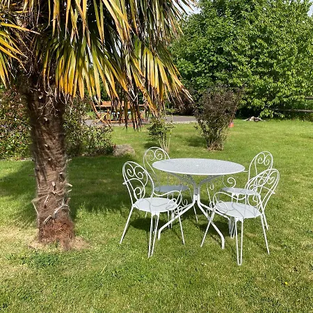 Aux Murmures De La Nature Bed & Breakfast *