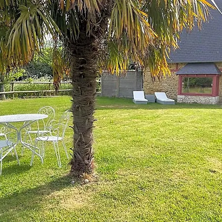 Aux Murmures De La Nature Oda ve Kahvaltı Honfleur