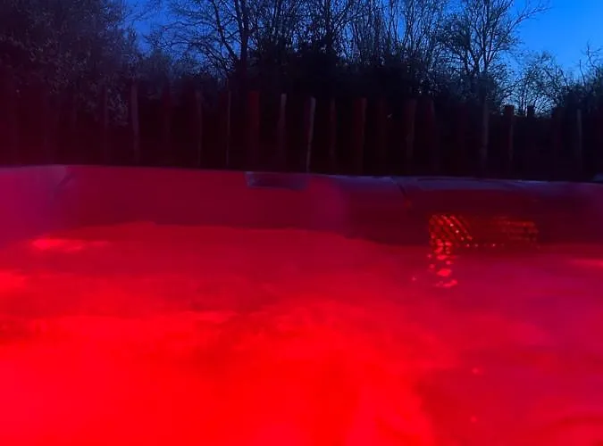 Aux Murmures De La Nature Bed & Breakfast 4*