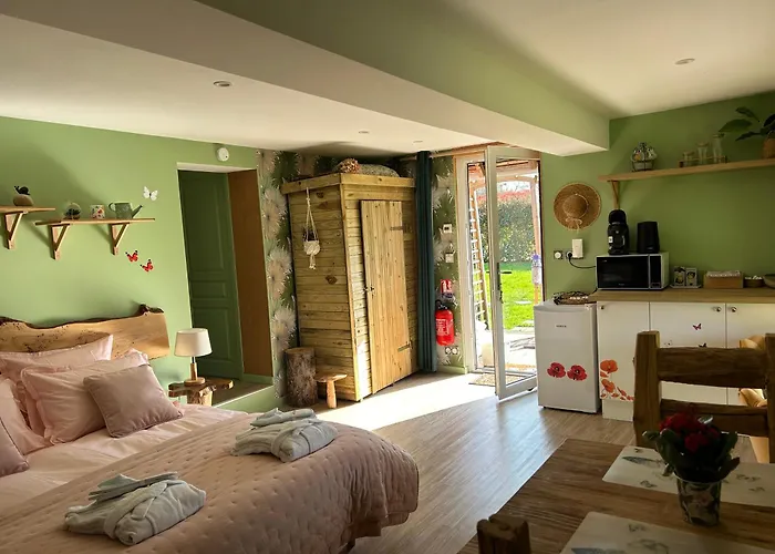 Bed & Breakfast Aux Murmures De La Nature