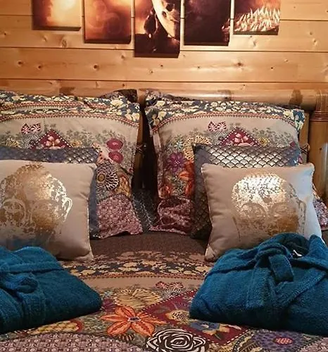 Aux Murmures De La Nature أونفلور